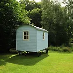 مكان تخييم Blackstairs Shepherds Huts