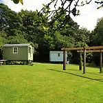 مكان تخييم Blackstairs Shepherds Huts Killedmond
