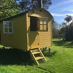 Blackstairs Shepherds Huts مكان تخييم *