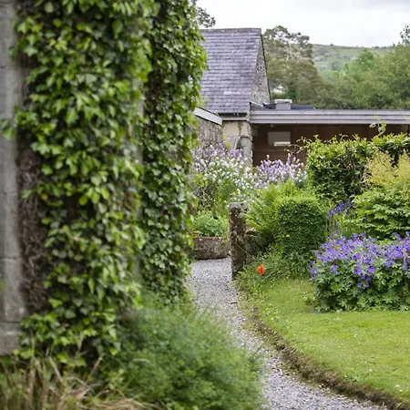Kemping Blackstairs Shepherds Huts *