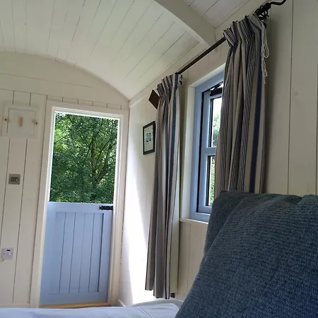 Blackstairs Shepherds Huts *