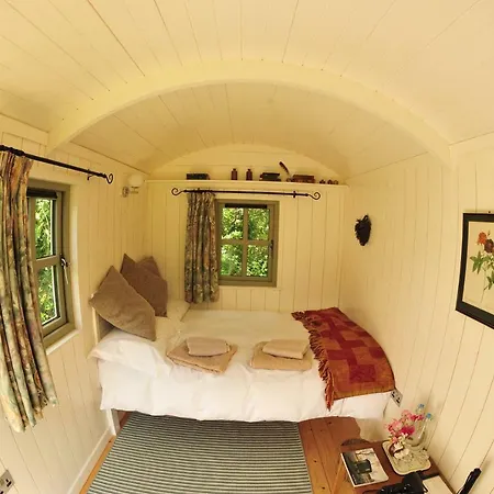 Blackstairs Shepherds Huts *