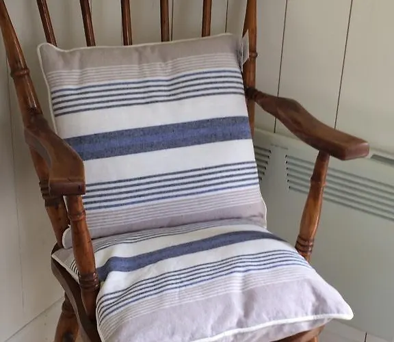 Blackstairs Shepherds Huts *