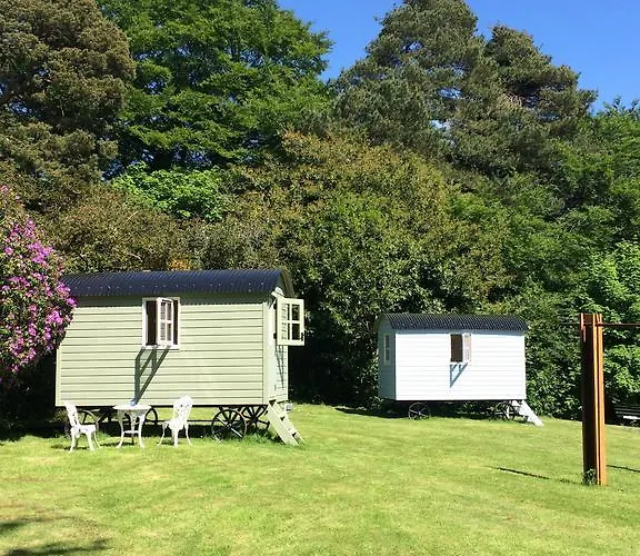 Camping Blackstairs Shepherds Huts *