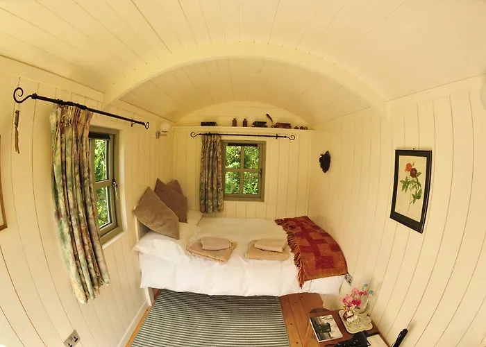 Blackstairs Shepherds Huts *