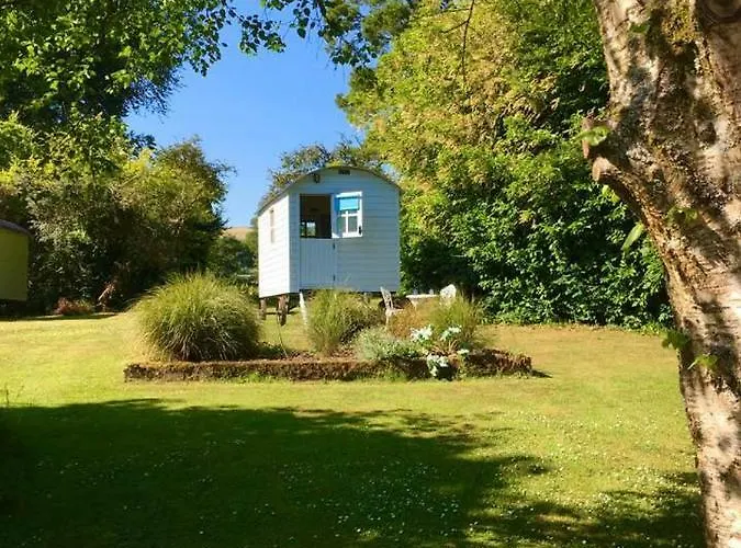 Blackstairs Shepherds Huts Killedmond